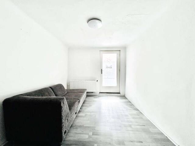 Immobilie in Melk - Sanierungsbedürftiges Haus mit Blick auf das Stift Melk - Ideal zum Renovieren und Gestalten nach eigenen Vorstellungen - Bild 0