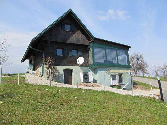 Immobilie in Wies - * URIGES BAUERNHAUS IN AUSSICHTSLAGE MIT MODERNEM WOHNKOMFORT * - Bild 1