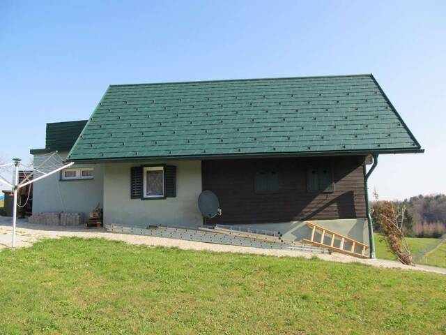 Immobilie in Wies - * URIGES BAUERNHAUS IN AUSSICHTSLAGE MIT MODERNEM WOHNKOMFORT * - Bild 2