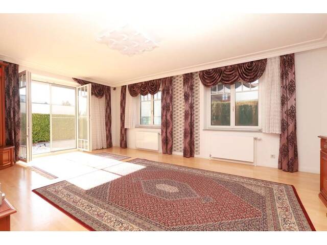 Immobilie in Enzersdorf an der Fischa - SONNIGES Einfamilienhaus mit POOL! - Bild 1