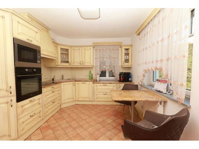 Immobilie in Enzersdorf an der Fischa - SONNIGES Einfamilienhaus mit POOL! - Bild 3