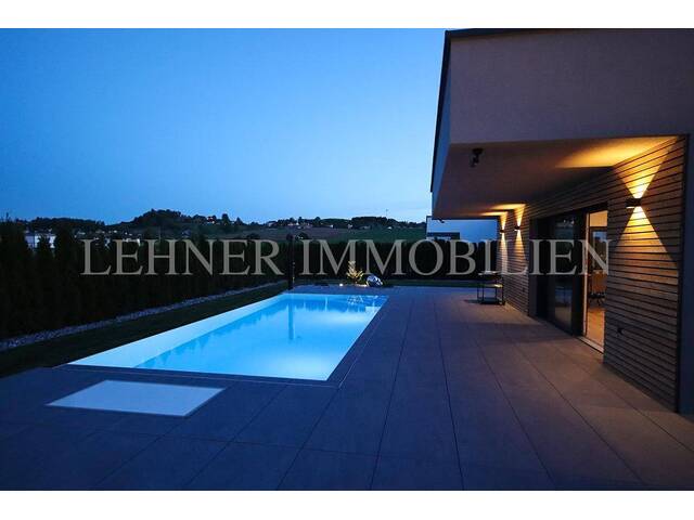 Immobilie in Dobl - * Dobl * Mediterranes Refugium * Hochwertiger Bungalow mit mediterranem Flair und einem Olivenbaum im Herzen des Lichthofs * - Bild 3