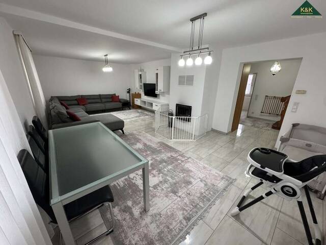 Immobilie in Weigelsdorf - ZUSÄTZLICH VIEL PLATZ FÜR EIN 2. HAUS (noch 236 m² verbaubare Fläche) - Bild 1