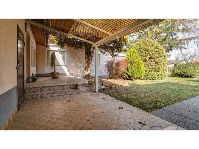 Immobilie in Leopoldsdorf im Marchfelde - NUR 10 Minuten von Wien! Sanierungsbedürftiges Juwel mit großem Garten - Leopoldsdorf im Marchfeld - Bild 1