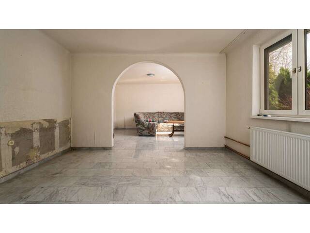 Immobilie in Leopoldsdorf im Marchfelde - NUR 10 Minuten von Wien! Sanierungsbedürftiges Juwel mit großem Garten - Leopoldsdorf im Marchfeld - Bild 4