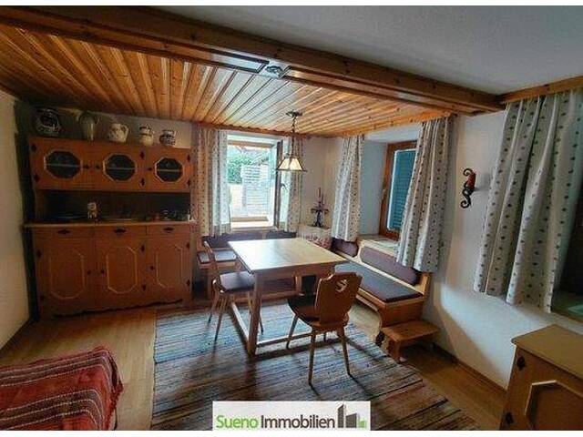 Immobilie in Grünau im Almtal - Großes Haus im Herzen von Grünau - viel Platz, Top-Lage & riesiges Potenzial! - Bild 3