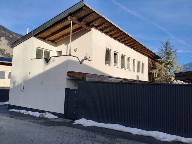 Immobilie in Haiming - Charmantes Reihenhaus in sonniger Ruhelage – Ihr neues Zuhause wartet! - Bild 1