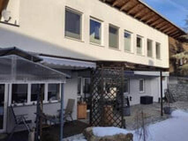 Immobilie in Haiming - Charmantes Reihenhaus in sonniger Ruhelage – Ihr neues Zuhause wartet! - Bild 3