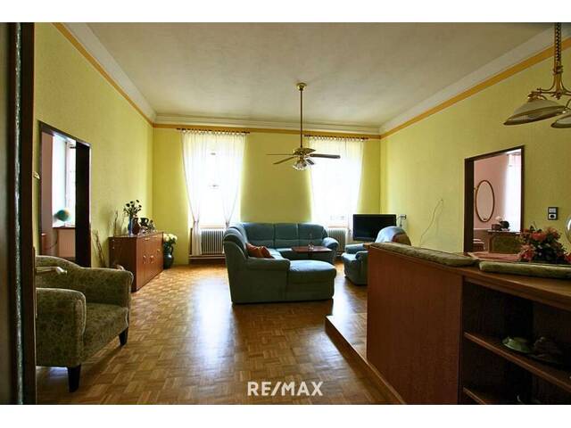 Immobilie in Pottenstein - HISTORISCHES FLAIR & VIEL PLATZ! Großzügige 3-Zimmerwohnung Top-3! - Bild 4