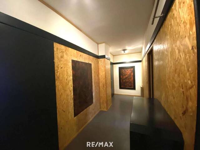 Immobilie in Kottingbrunn - Kottingbrunn: Sanieren oder Neu bauen im Zentrum mit viel Wohn-, Nutz-, und Grundfläche! - Bild 3