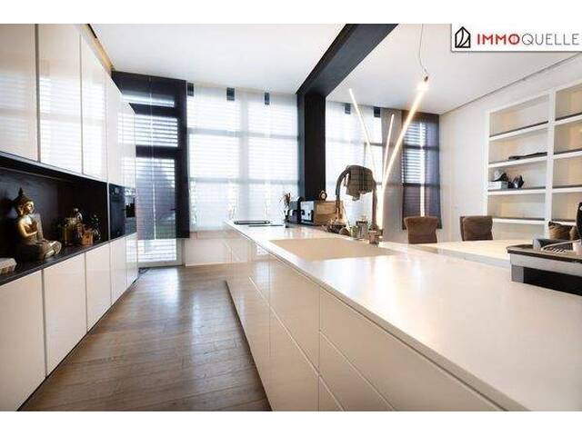 Immobilie in Lenzing - Wohnen mit Weite - Galeriewohnung mit Dachterrasse, großzügigem Wohnbereich und beeindruckender Raumhöhe nahe Attersee - Bild 1