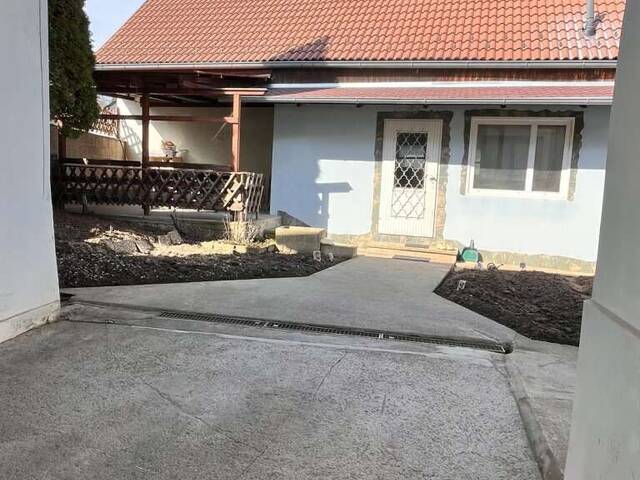 Immobilie in Großpetersdorf - Charmantes Einfamilienhaus mit viel Potenzial in Großpetersdorf - Bild 0