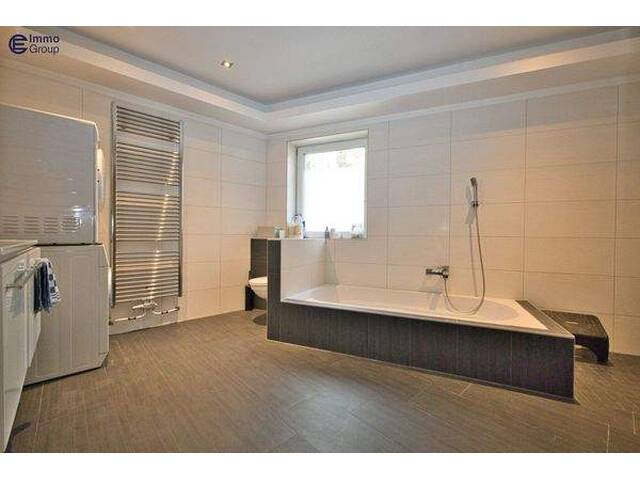 Immobilie in Wels - Ansprechendes Mehrfamilienhaus in netter Wohngegend sucht neue Besitzer! - Bild 3