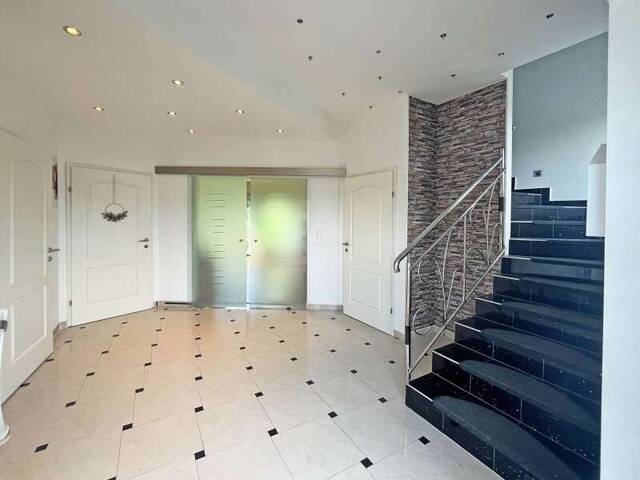 Immobilie in Pressbaum - Familienfreundliches, modernes Haus in idyllischer Naturlage in Pressbaum - Bild 2