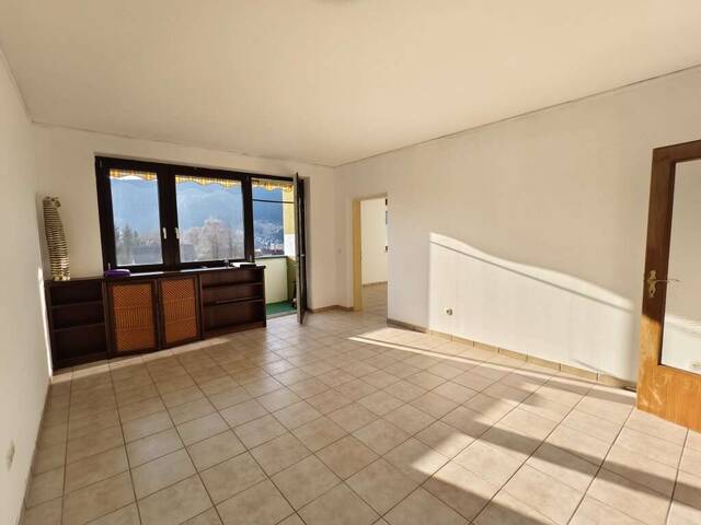 Immobilie in Mürzzuschlag - Sonnige 3-Zimmer-Wohnung mit Balkon, Fernblick & Carport - Ruheoase im obersten Stock - Bild 4