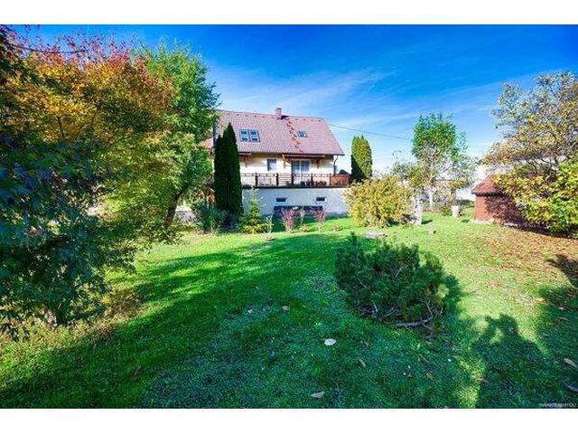 Immobilie in Pucking - Grundsolides Bauland bzw. Bauerwartungsland - Bild 0