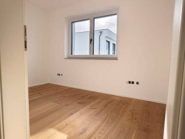 Immobilie in Haag - Toplage Haag (3350) - Modernes Familienhaus, 150 m², 4 Schlafzimmer, ruhige Straße, Top Nachbarschaft - Bild 4