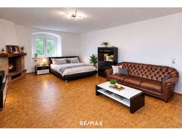 Immobilie in Nassereith - Haus mit zwei Wohnungen und Geschäftslokal am Fernpass in Nassereith! - Bild 0