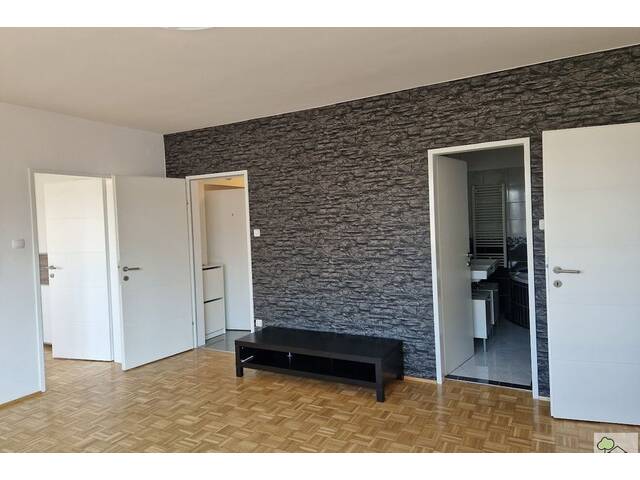 Immobilie in Bisamberg - FAMILIENWOHNTRAUM BISAMBERG - Großzügige 4-Zimmer-Wohnung mit Loggia und Ausblick - Bild 4