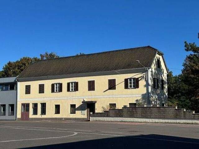 Immobilie in Feldbach - Einfamilienhaus mit Potenzial direkt in Feldbach ...! - Bild 0