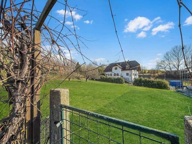 Immobilie in Mariasdorf - Einfamilienhaus mit unverbaubarem Ausblick inklusive Baugrundstück - Bild 4
