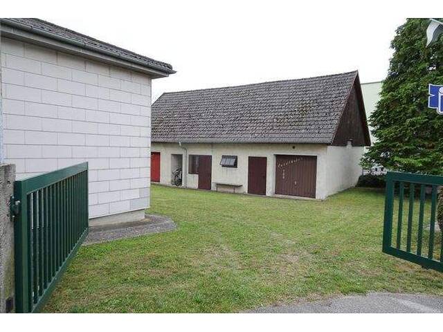 Immobilie in Amstetten - Bürgerwohnhaus mit Gastronomie und 2.064 m² Grund in Zentrumslage - Bild 4