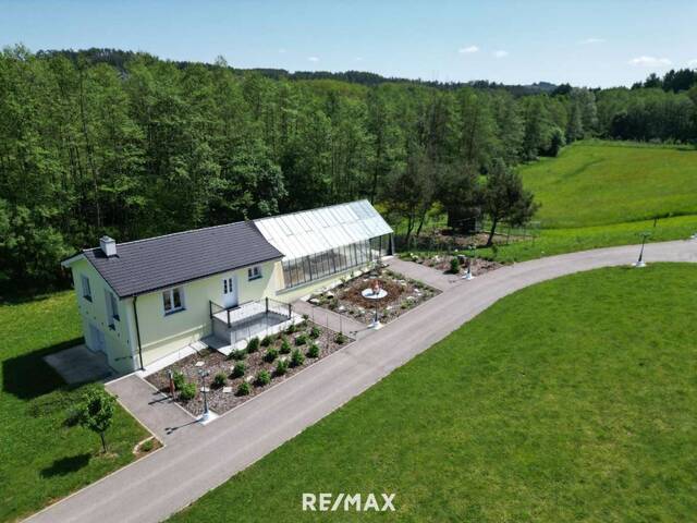 Immobilie in Litzelsdorf - ****Alleinlage**** Einzigartige Liegenschaft mit 6,3 ha Eigengrund - Bild 3