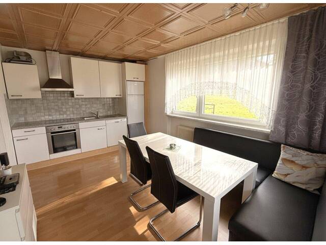 Immobilie in Rinn - Idyllische 2,5 Zimmer-Haushälfte mit großem Garten & Terrasse - Bild 2