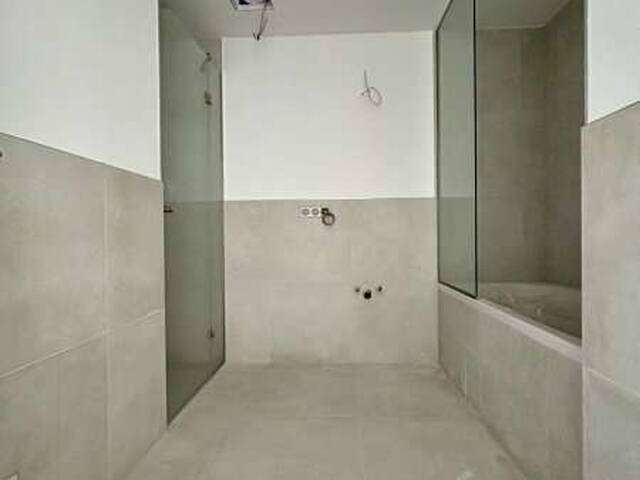 Immobilie in Mannswörth - Erstklassige 73.8m² Wohnung mit Balkon in Mannswörth, Perfekt für Erstbezug! - Bild 3