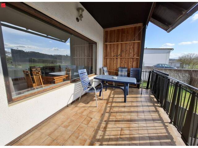 Immobilie in Ilz - Einfamilienhaus mit möblierter Gartenhütte - Bild 3