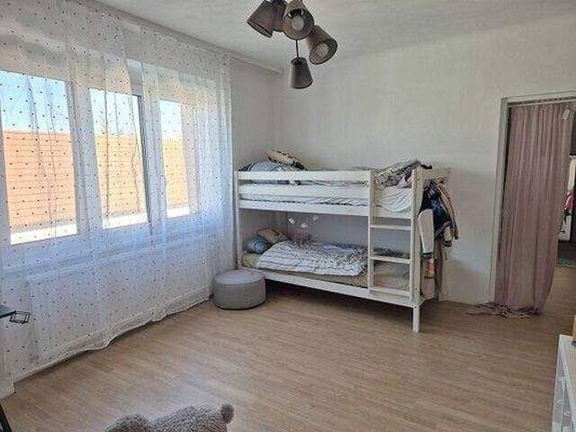 Immobilie in Nickelsdorf - Modernes 6 Zimmer Einfamilienhaus mit uneinsehbaren Garten - Bild 4