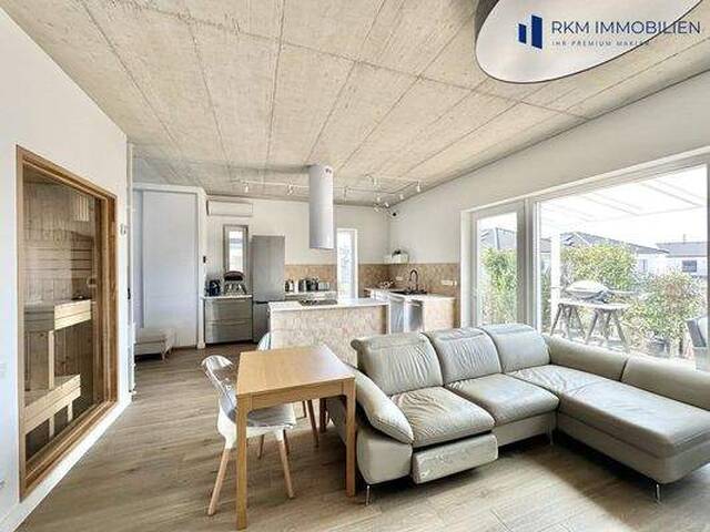 Immobilie in Hohenau an der March - Exklusives Architektenhaus am See in ca. 1 Stunde von Wien - Bild 1