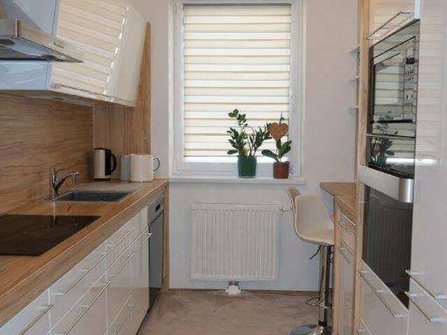 Immobilie in Teesdorf - Gepflegte 3-Zimmer-Eigentumswohnung mit Balkon in absoluter Ruhelage - Teesdorf - Bild 1