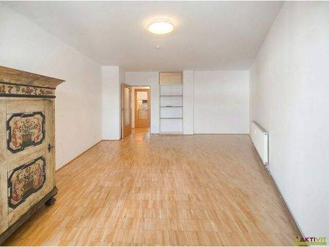 Immobilie in Feldkirchen in Kärnten - Traumhafte 3-Zimmer-Wohnung in Top Lage Feldkirchen Zentrum - Bild 4