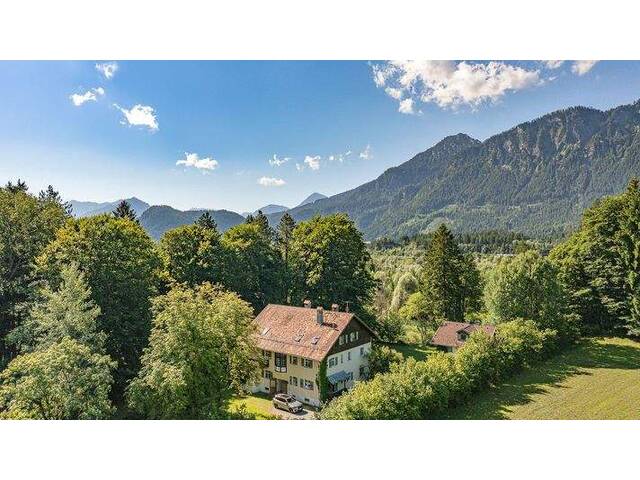 Immobilie in Unterpinswang - Historische Villa in idyllischer Lage - Bild 3