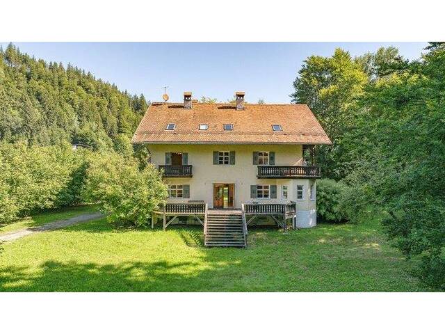 Immobilie in Unterpinswang - Historische Villa in idyllischer Lage - Bild 4