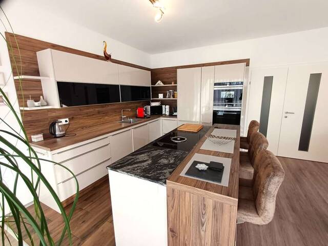 Immobilie in Mattighofen - Traumhafte Terrassenwohnung in Ruhelage mit Platz und vielen Extras! - Bild 1