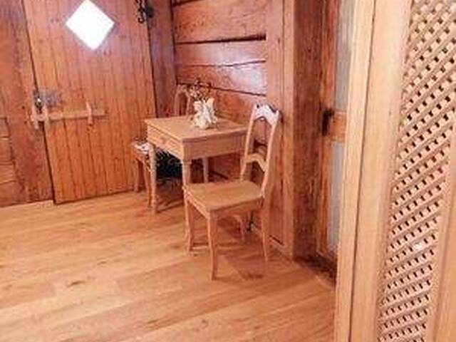 Immobilie in Munderfing - 400 Jahre altes Bauernhaus mit 798 m² Grund in Achenlohe (Österreich) nähe Salzburg - Bild 2