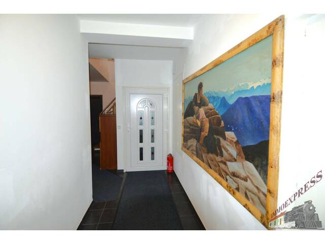 Immobilie in Podersdorf am See - Teilvermietetes Anlageobjekt/Mehrfamilienhaus - SANIERT - 6 Wohneinheiten - 137,53 m² Garage - ERSTE SEEREIHE - Bild 4