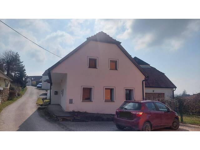 Immobilie in Zwettl-Niederösterreich - Einfamilienhaus mit Garten - Bild 2