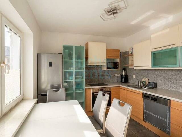 Immobilie in Judenburg - Ideale Investition mit 8% Rendite: Zweifamilienhaus mit Geschäftslokal in zentraler Lage - Bild 1