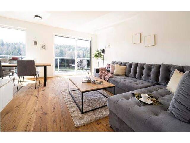 Immobilie in Plainfeld - Attraktive 2-Zimmer-Wohnung mit sonnenverwöhntem Balkon, Wohndomizil Sonnenhang in Oberplainfeld - Bild 0