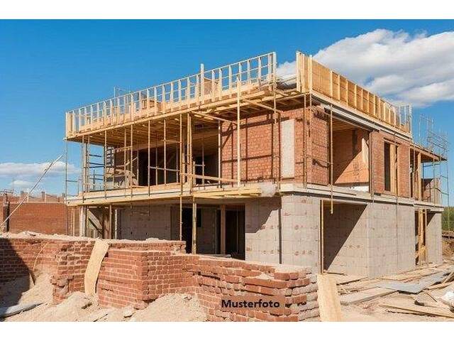 Immobilie in Stegersbach - Reihenhausprojekt im Rohbau mit 3 Einheiten und 6 geplanten Carports - Bild 0