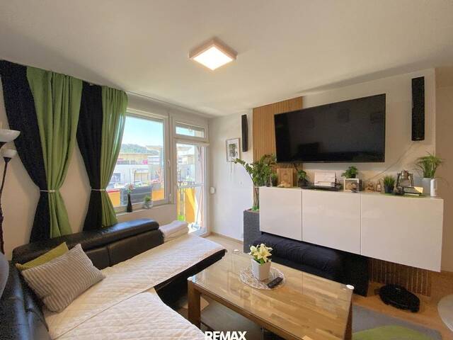 Immobilie in Völkermarkt - Modern, zentral, bezugsbereit - Sanierte 3,5-Zimmer-Wohnung mit hervorragender Infrastruktur - Bild 2