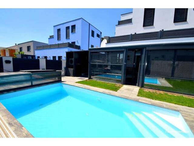 Immobilie in Groß-Enzersdorf - Viel Platz im Einfamilienhaus an der Wiener Stadtgrenze: 5 Zimmer, Wohnkeller, Wintergarten + Pool - Bild 1