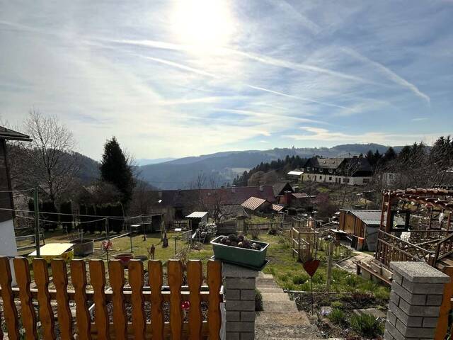Immobilie in Knappenberg - Wohlfühlhaus mit grandioser Aussicht - Bild 2