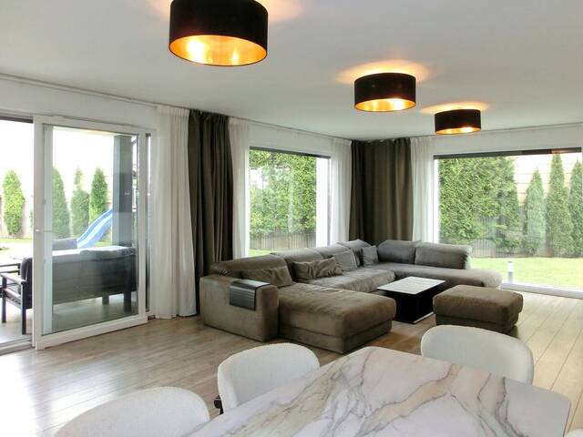 Immobilie in Wolkersdorf im Weinviertel - Moderne Eleganz! - Bild 1