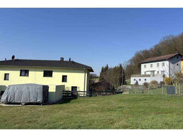 Immobilie in Luftenberg - Neuwertige Doppelhaushälfte in Luftenberg: 4 Zimmer, Garten, 2 Garagen - Top Preis! - Bild 4