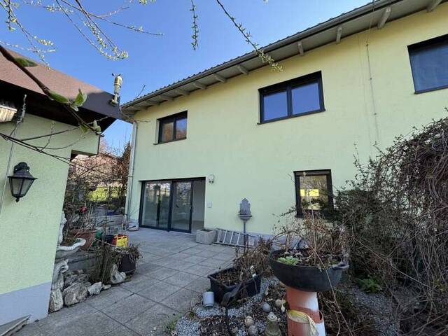 Immobilie in Luftenberg - Neuwertige Doppelhaushälfte in Luftenberg: 4 Zimmer, Garten, 2 Garagen – Top Preis! - Bild 0