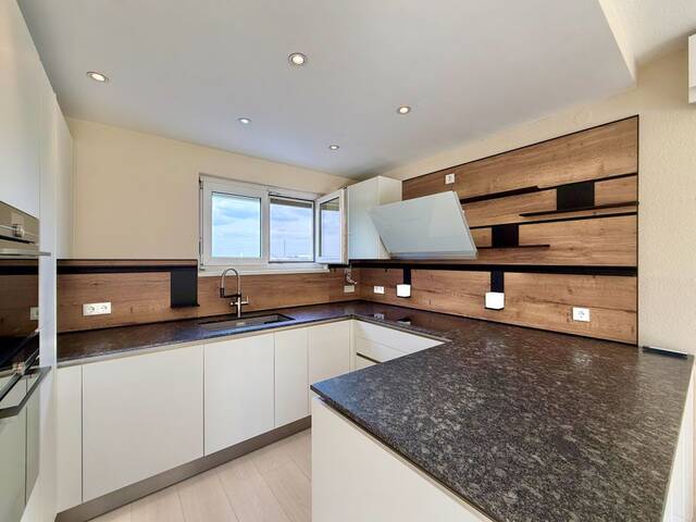 Immobilie in Gerasdorf bei Wien - Familientraum in grüner Ruhelage mit TOP Anbindung I leistungsstarke PV Anlage I regelmäßige Modernisierungen - Bild 1